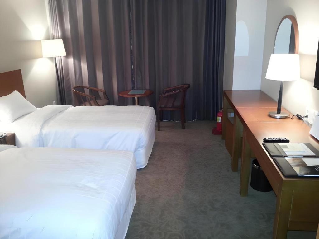 Khách sạn Rex 3*